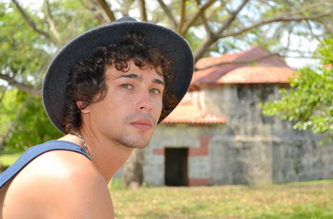 hector-medina-en-el-cine-es-eso-saber-donde-va-cada-cosa.jpg (680&times;447)