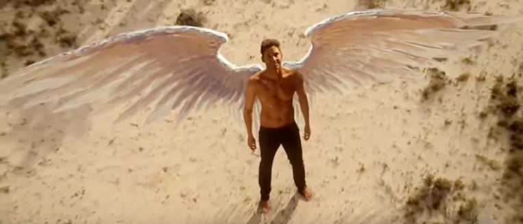 Un ángel que se cayó del cielo