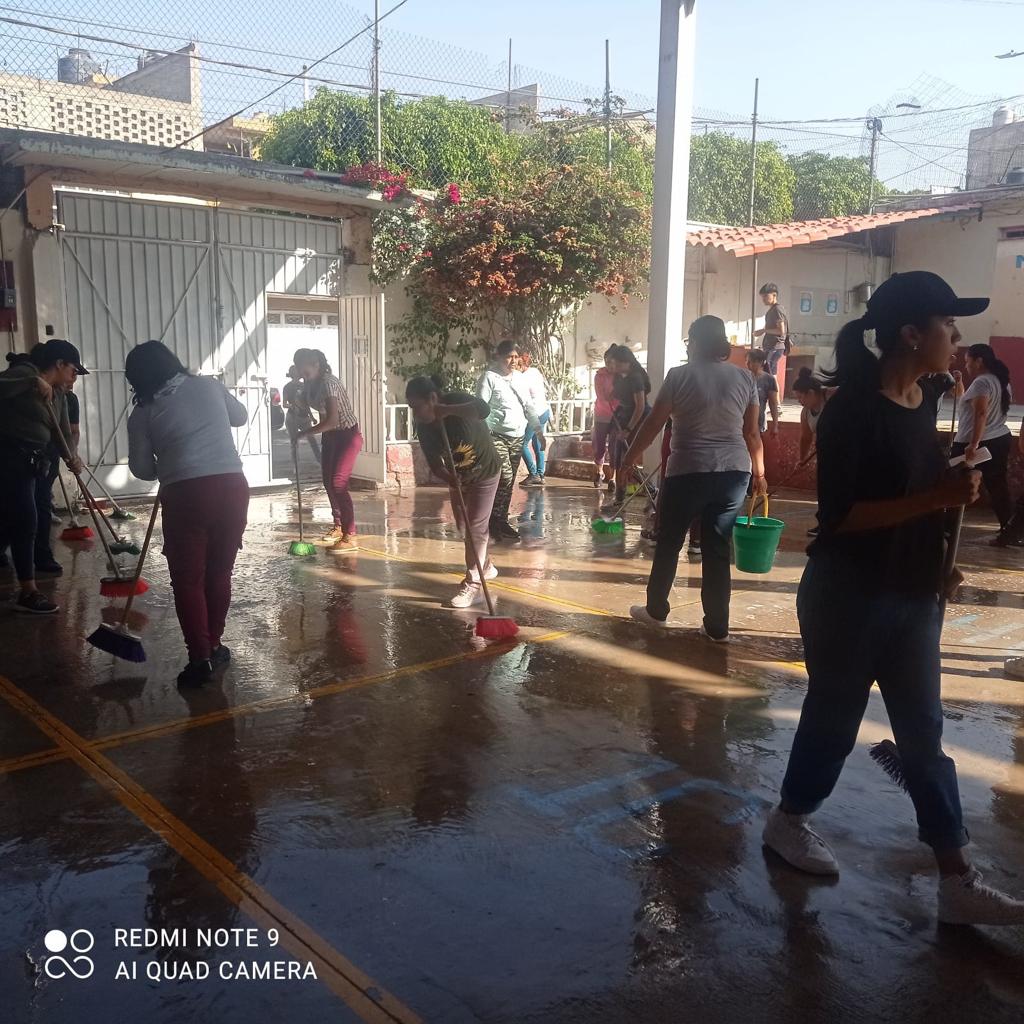 TAREA DE MAT RFM